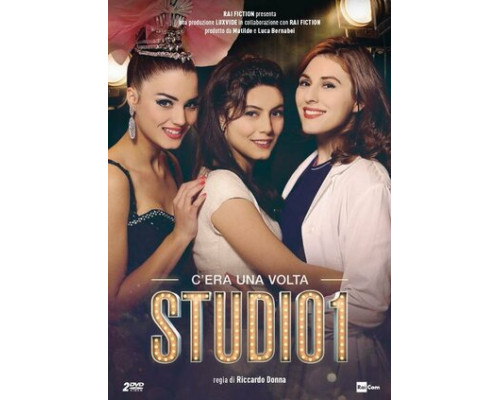 Первая студия смотреть онлайн